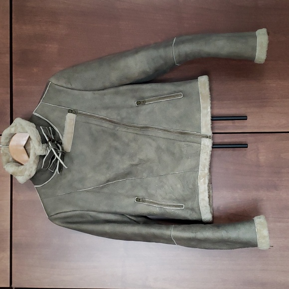 Ladies Zara Real Shearling Moto Jacket •size S - Picture 2 of 6